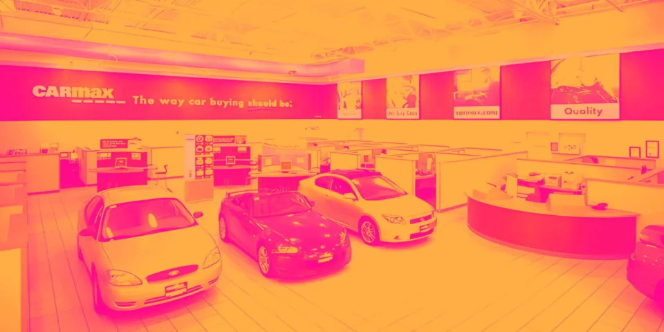 CarMax’s (NYSE:KMX) Q4 Sales Top Estimates, Stock Soars