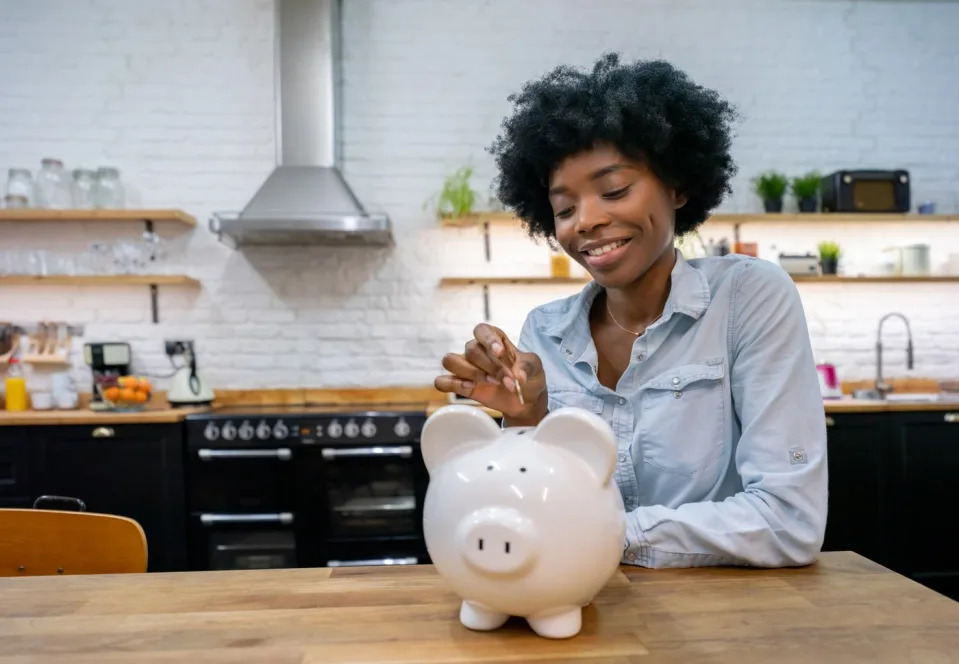 Here's How Much You Could Earn in Dividends From a $350,000 Investment in the 